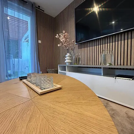 Sinalospa - Cosala Appartemement Sauna Jacuzzi Grande Terrasse A 5 Minutes De Nancy Place Stanislas * Champigneulles